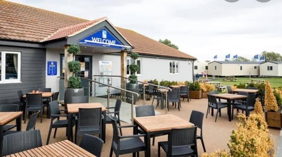 Seaview Holiday Rentals - Seawall Whitstable Bagian luar foto