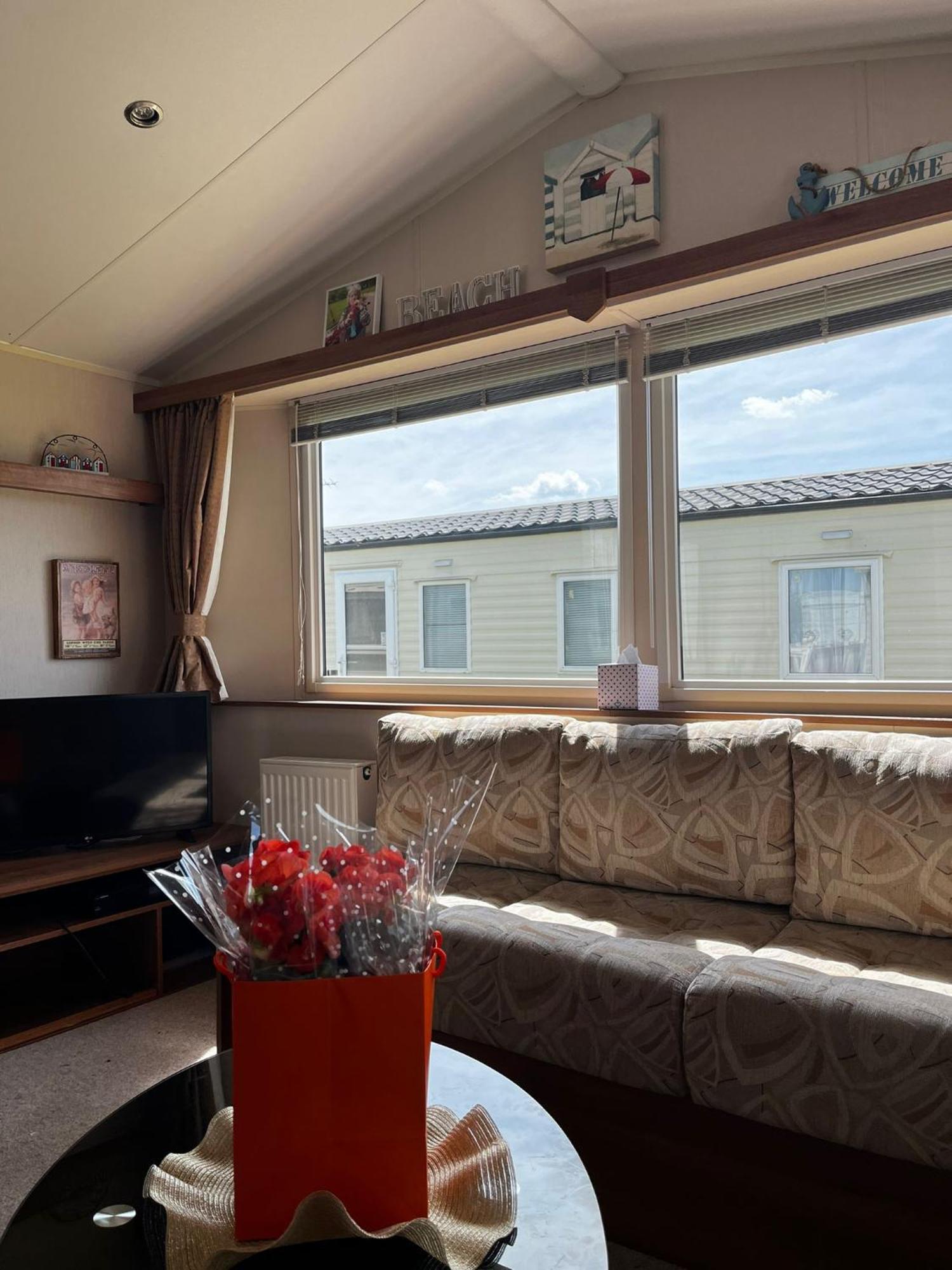 Seaview Holiday Rentals - Seawall Whitstable Bagian luar foto